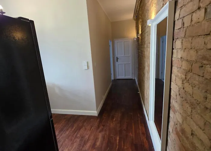 Apt4b 45m2 Center Polwiejska 1st Floor Garage Free شقة *