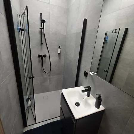 Apt4b 45m2 Center Polwiejska 1st Floor Garage Free *